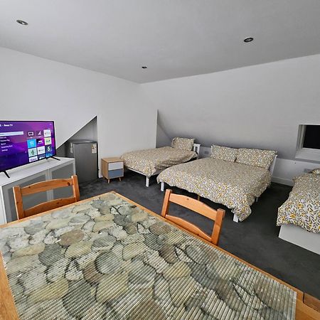 Snoozeden Westmead, Windsor Apartment Екстериор снимка